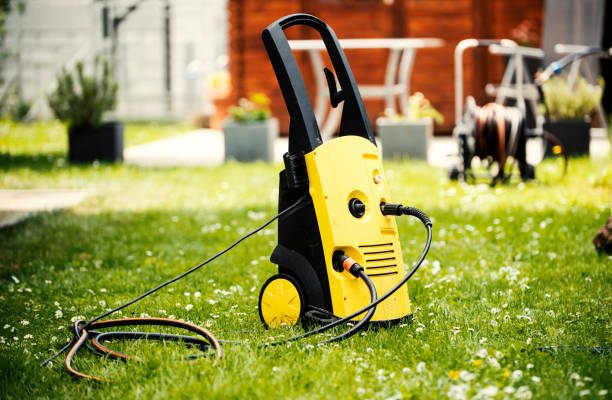 Best Animal Enclosure Cleaning  in Alvarado, TX